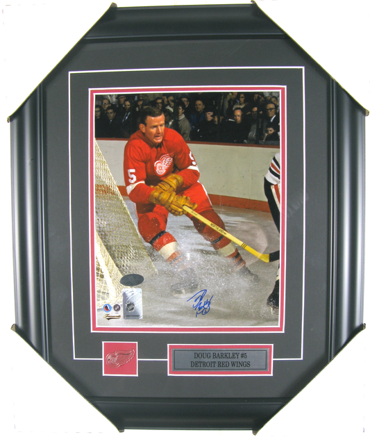 Doug Barkley #5 Autographed 8x10 – Detroit Red Wings – Framed Display