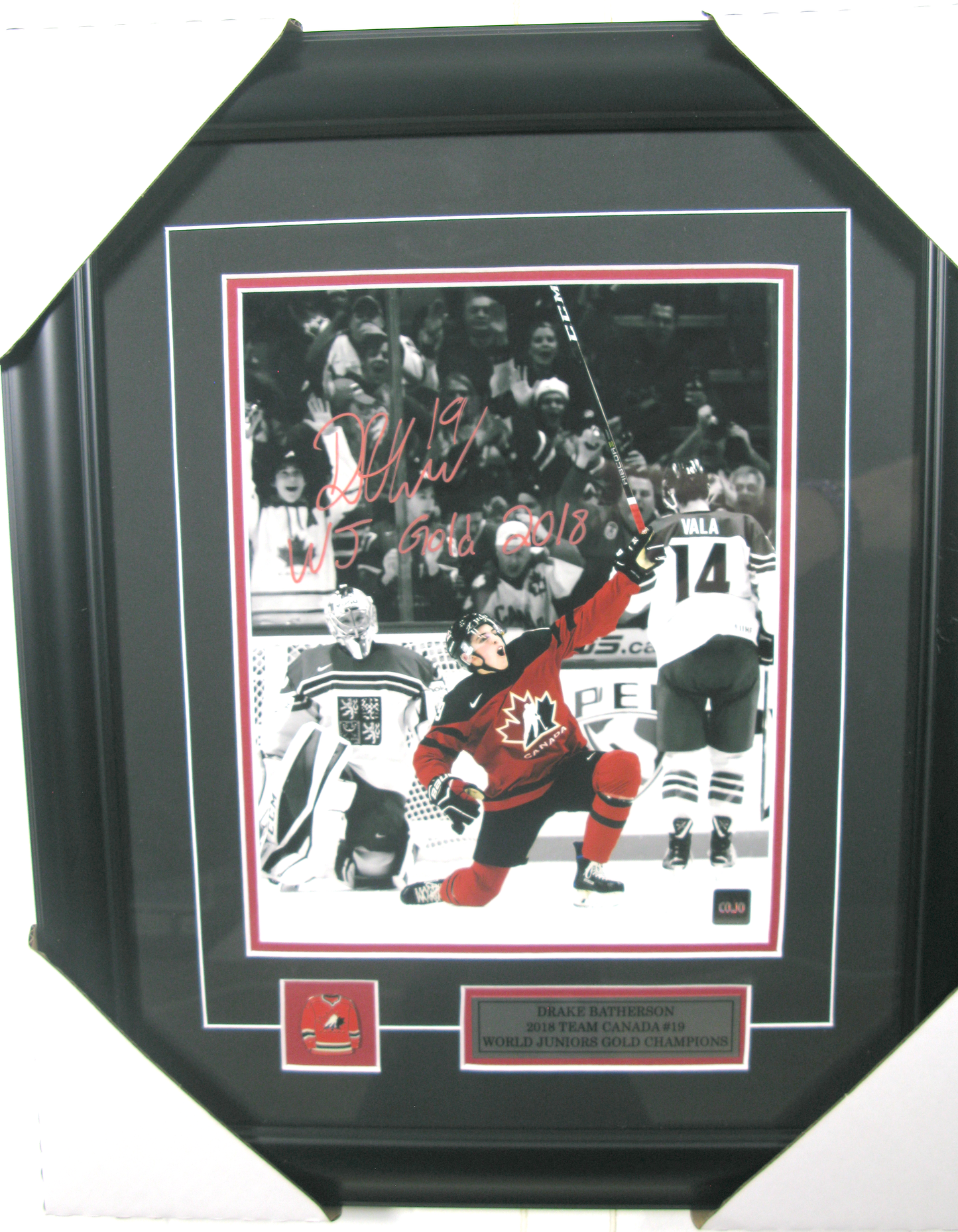 Drake Batherson Autographed Framed Photo – Team Canada World Juniors Gold (2018)