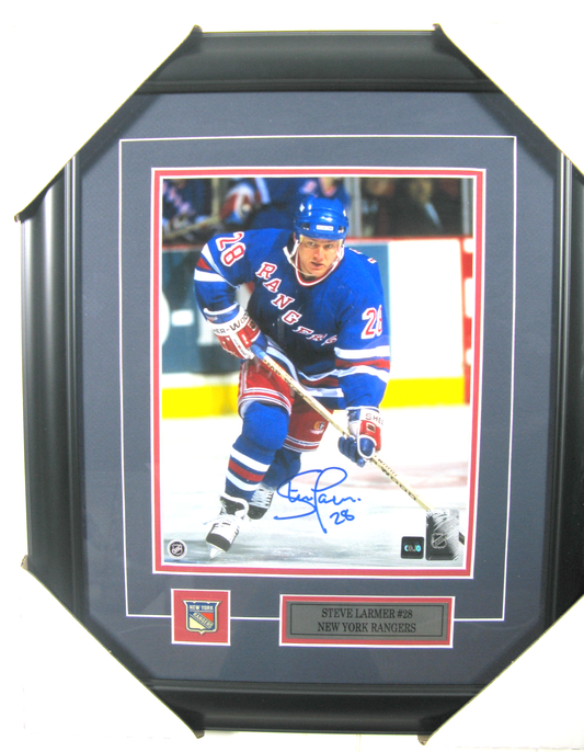Steve Larmer Autographed Framed Photo – New York Rangers #28